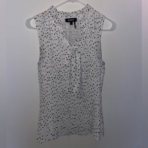 DNKY white and black pattern blouse
